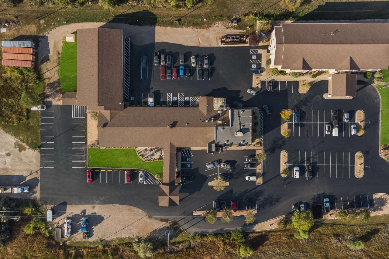 Rodeway Inn Fort Morgan Exterior photo